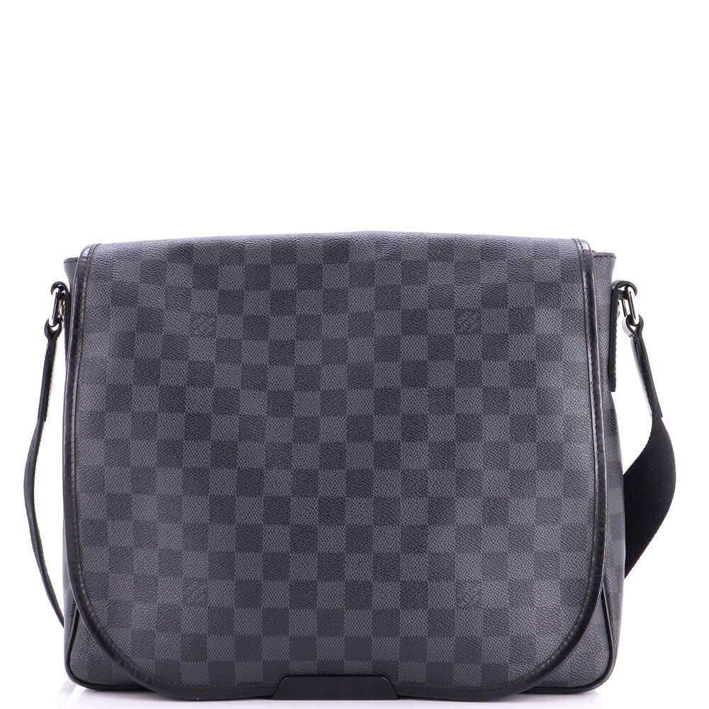 Louis Vuitton Daniel Messenger Bag #240419L11B - Picture 1 of 8